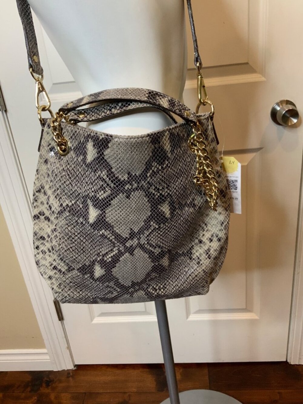 Michael Kors Gray Python Embossed Jet Set leather Convertible Bag Purse